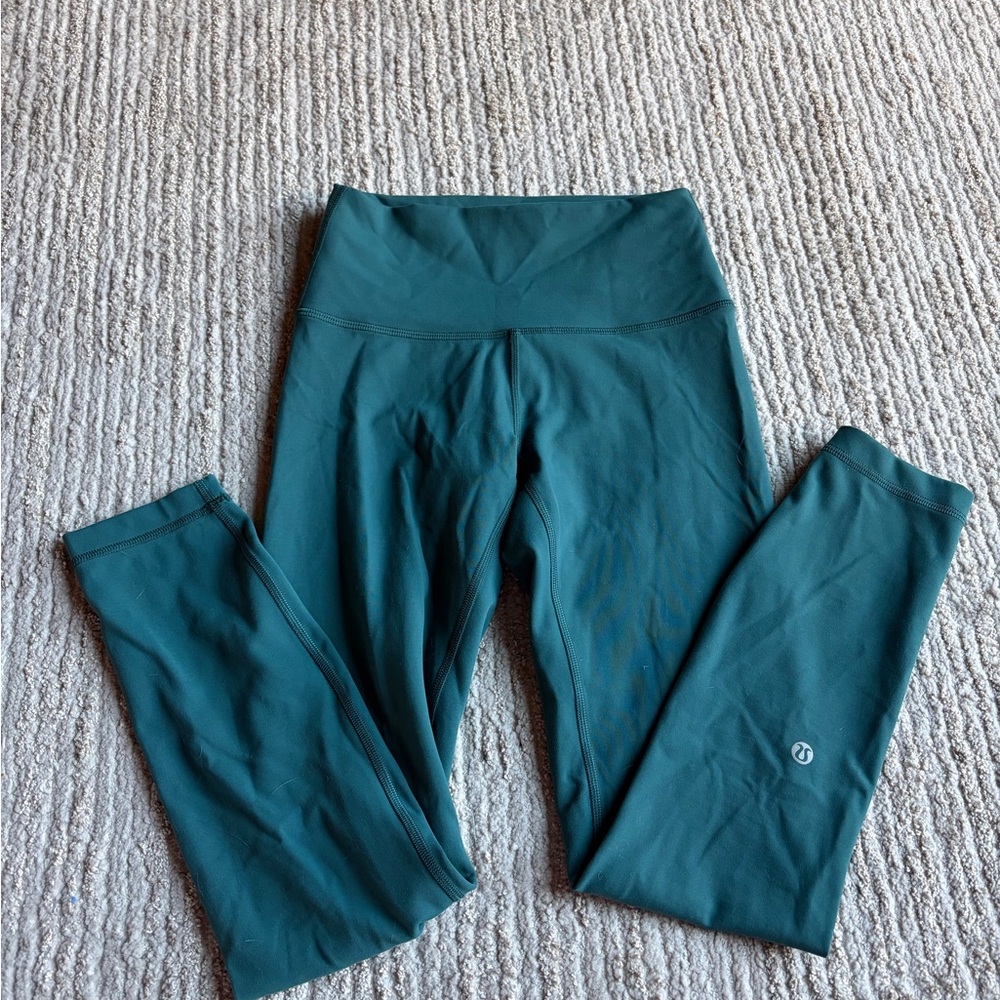 Lululemon Wunder Train leggings in green jasper (color not sold anymore)